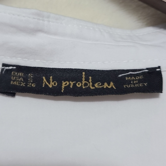 No Problem Women's Floral Embroidered Blouse Size S - Picture 3 of 3